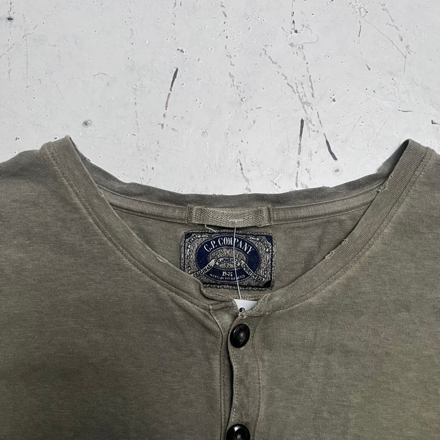 2000s cp company heritage henley tee