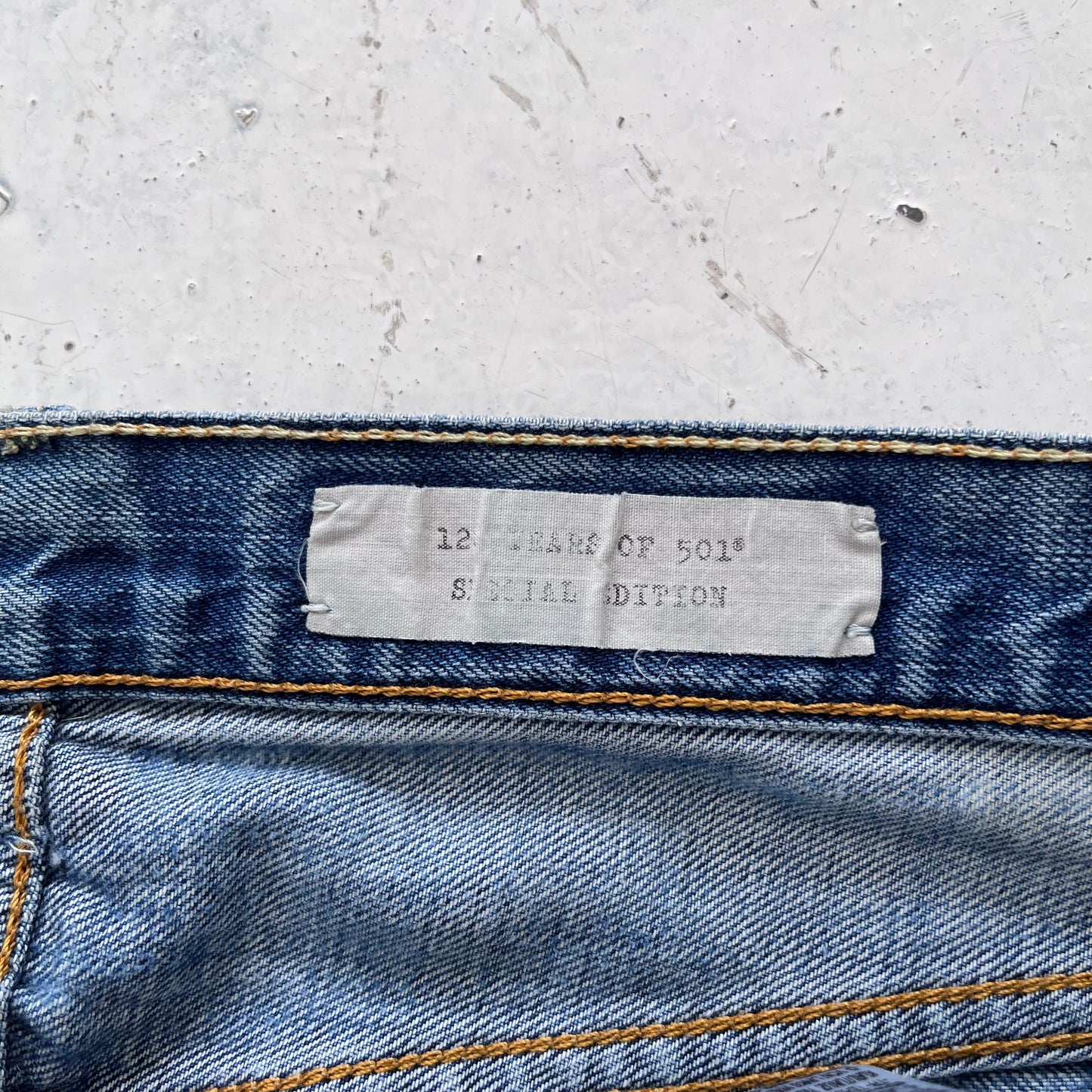 2000s levis 501 limited edition red line selvedge distressed jeans