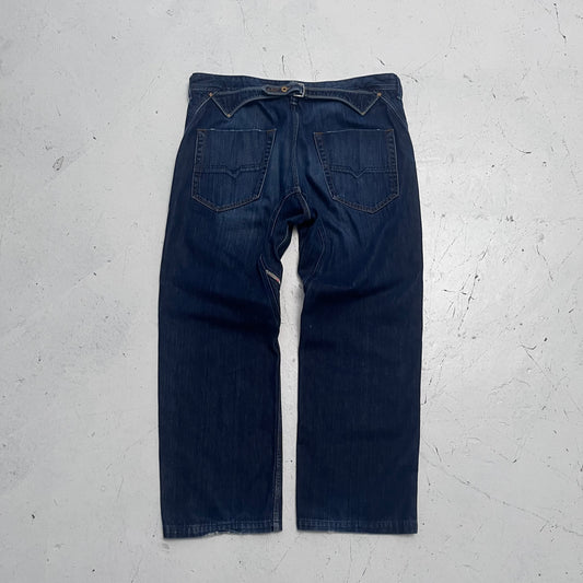 2000s diesel buckleback pheyo jeans