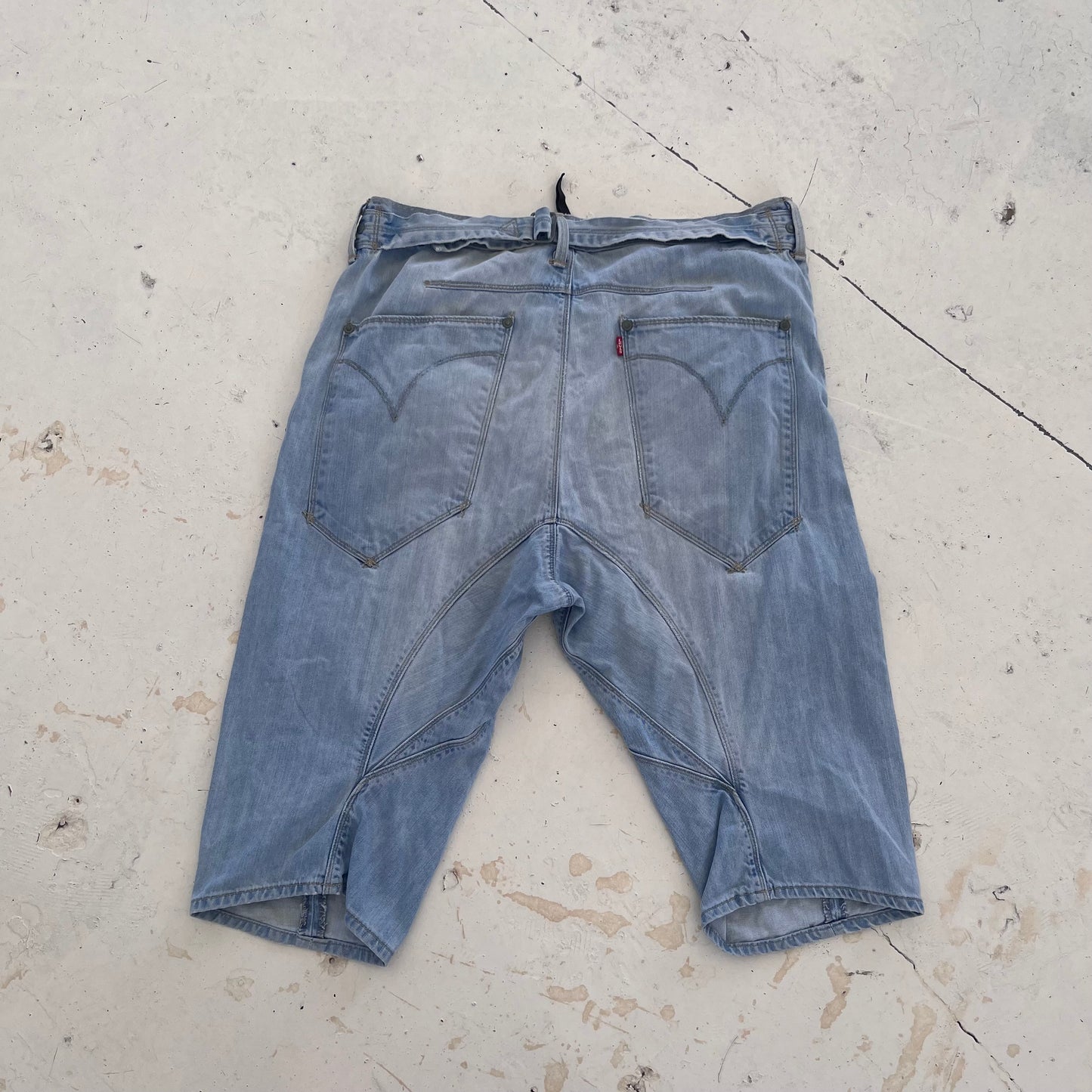 vintage levis engineered buckleback shorts