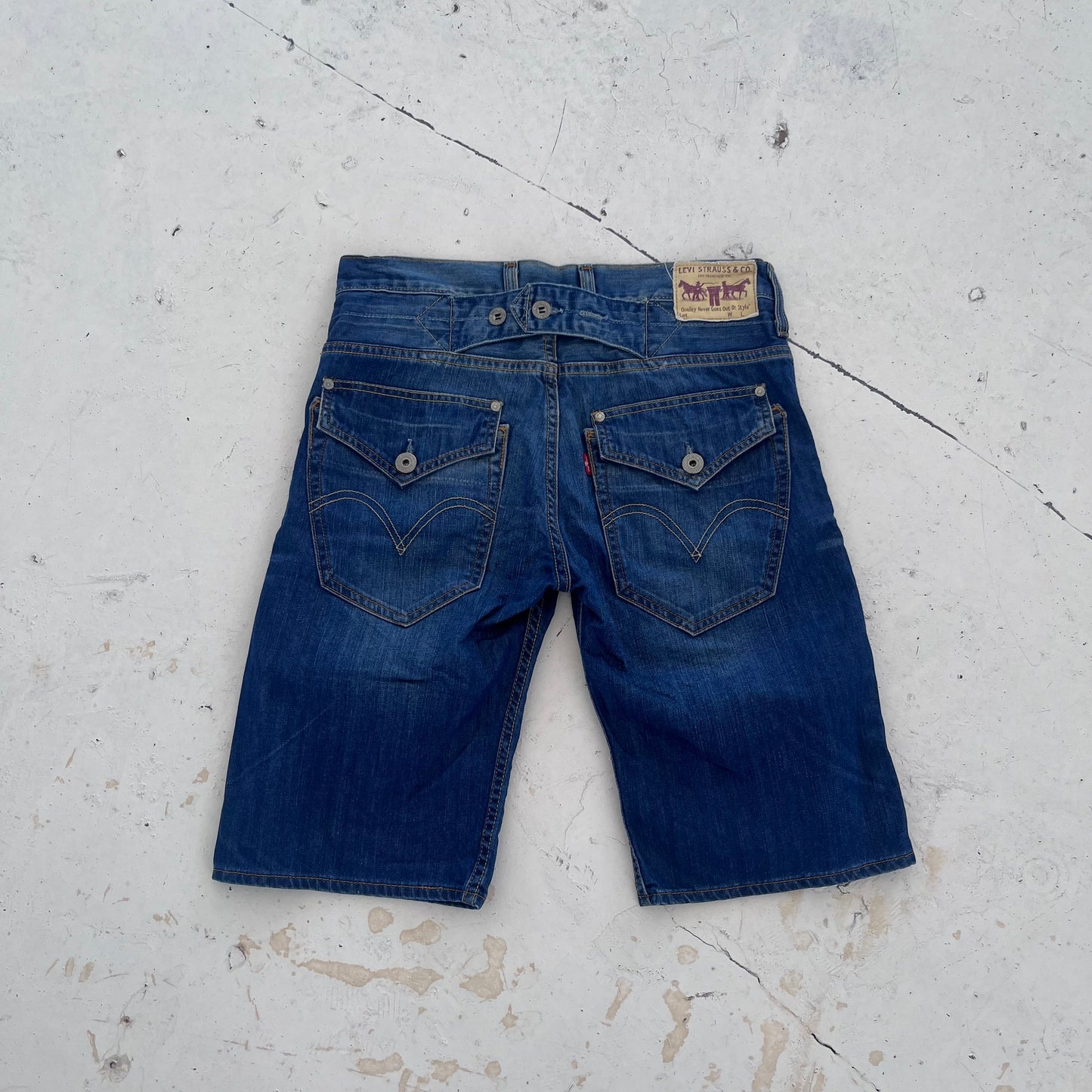 vintage 503 levis buckleback shorts