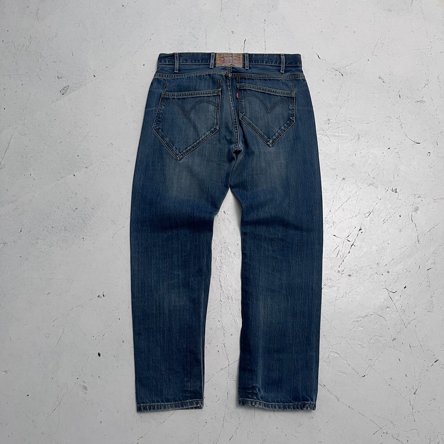 vintage 506 levis faded jeans