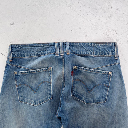 vintage levis engineered low rise jeans