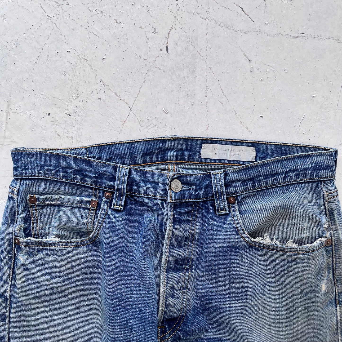 2000s levis 501 limited edition red line selvedge distressed jeans