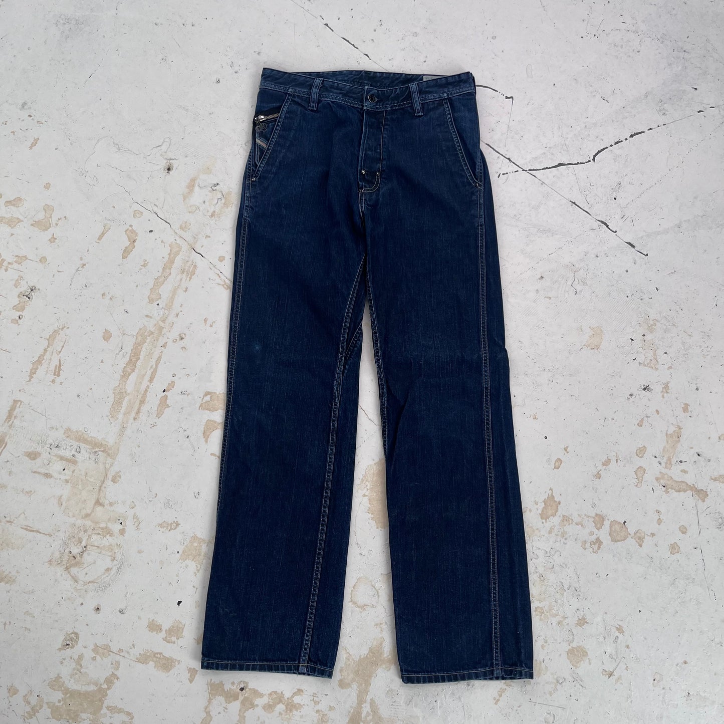 2000s diesel buckle back jeans