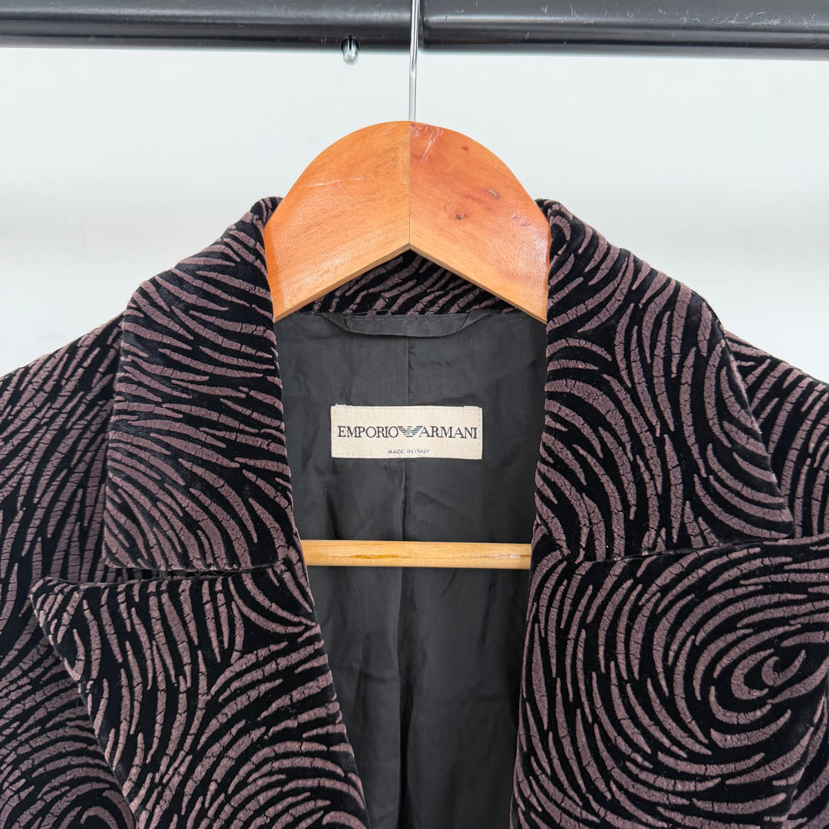 fw2004 emporio armani velvet swirl runway single breasted blazer jacket