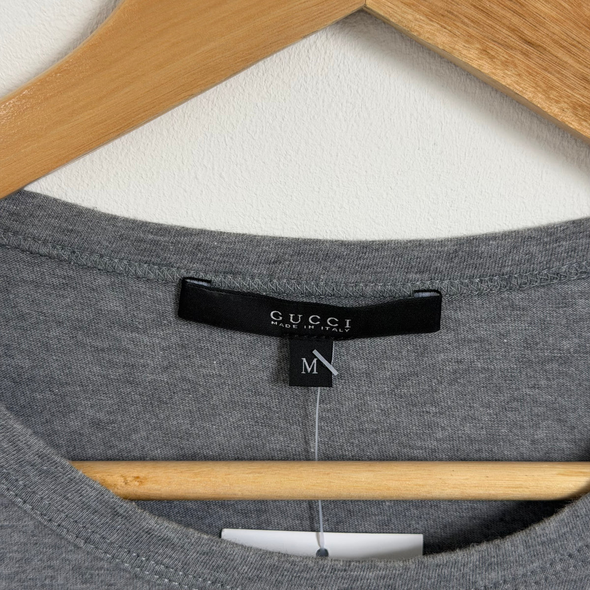 2000s gucci by tom ford emblem tee