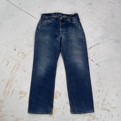 vintage 541 levis buckle back jeans