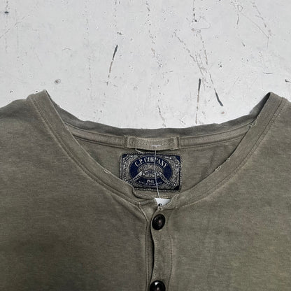 2000s cp company heritage henley tee
