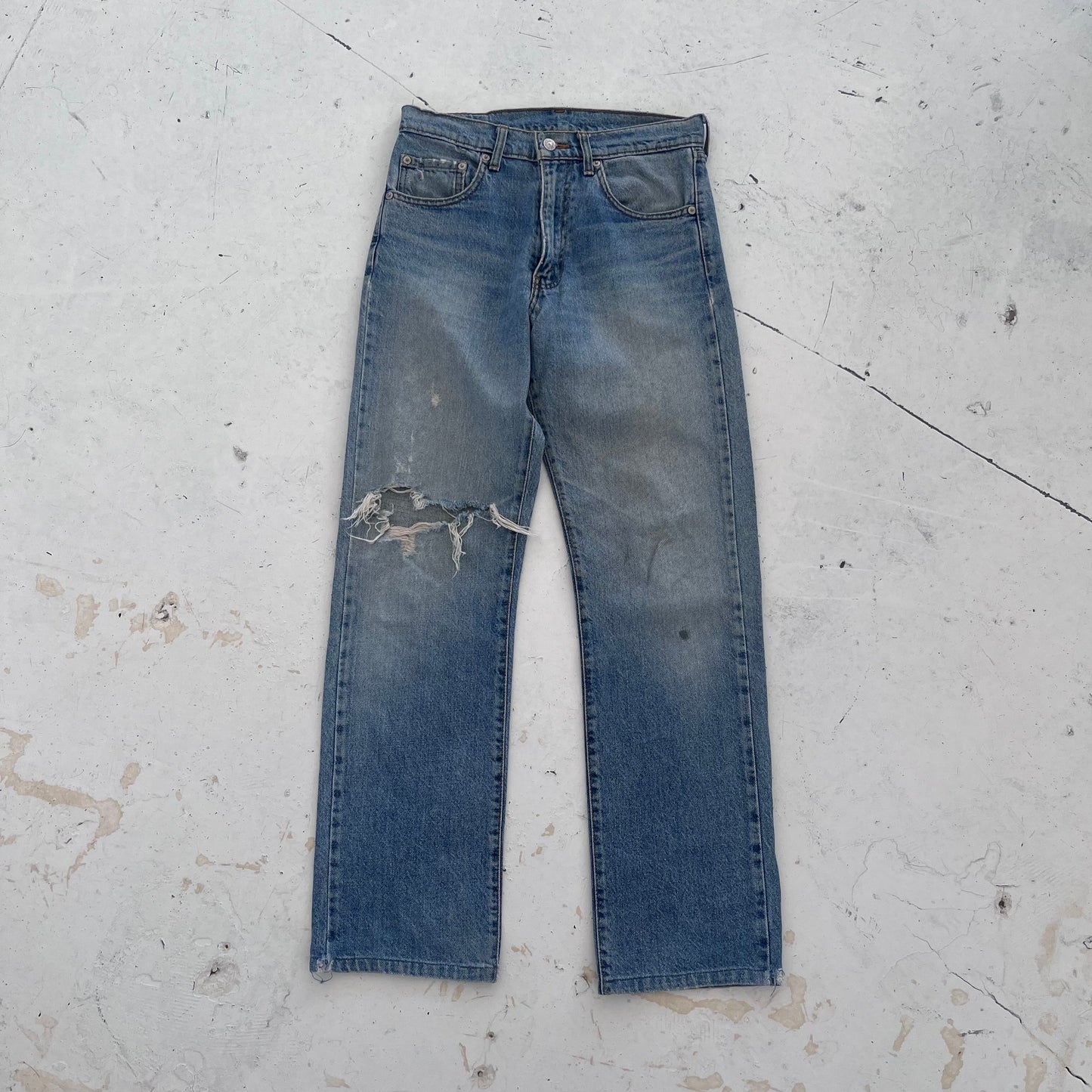 vintage 542 levis distressed jeans