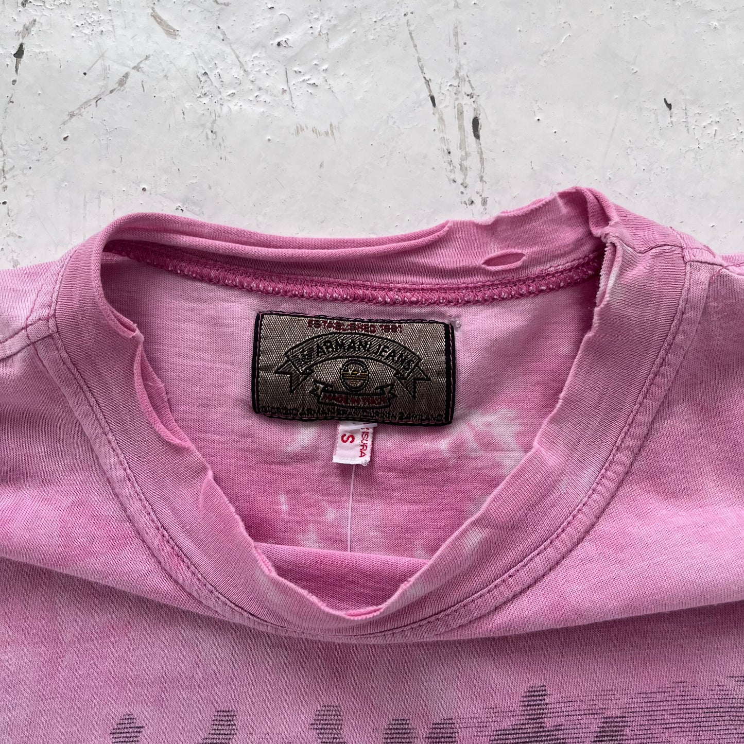1980s thrashed armani jeans pink tee