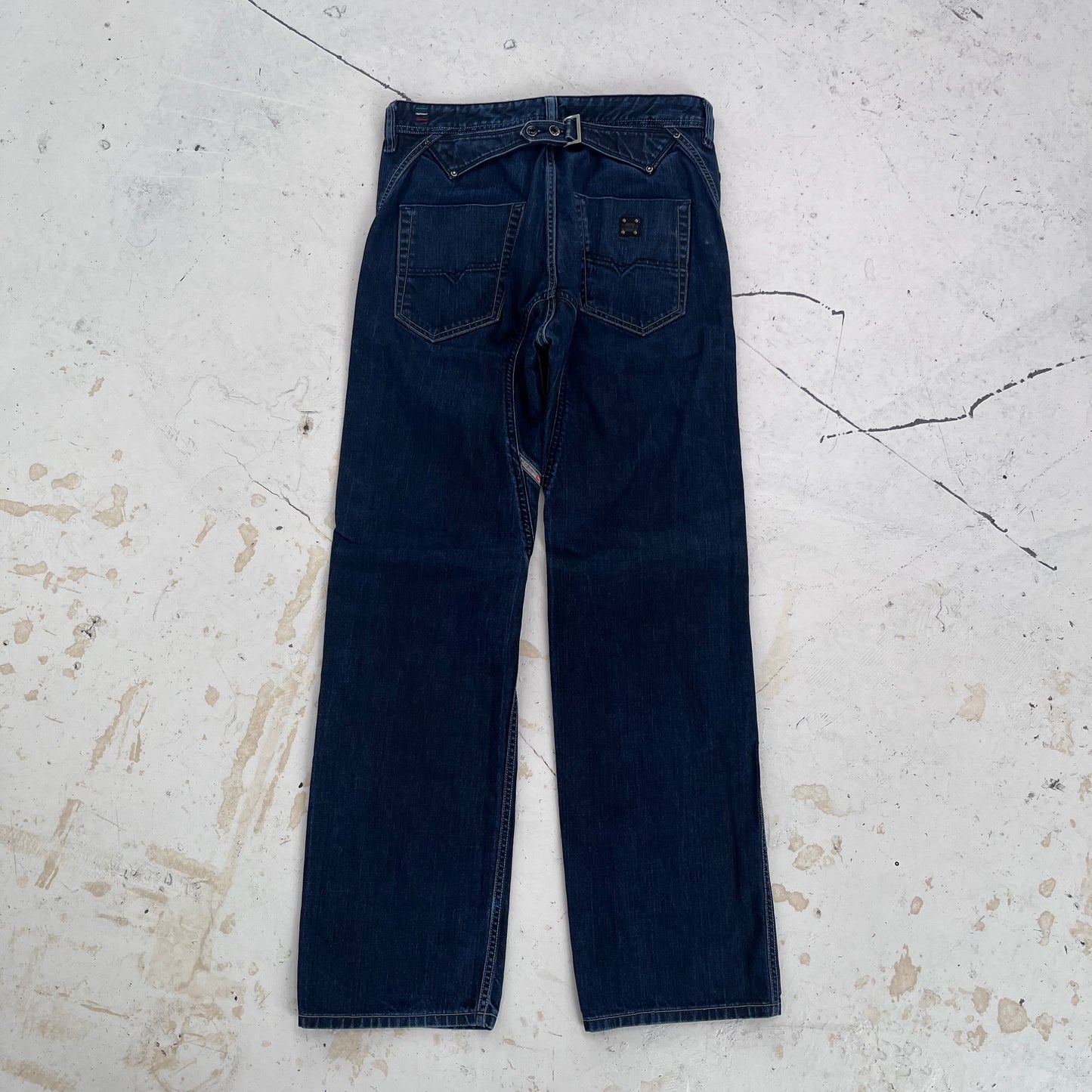 2000s diesel buckle back jeans