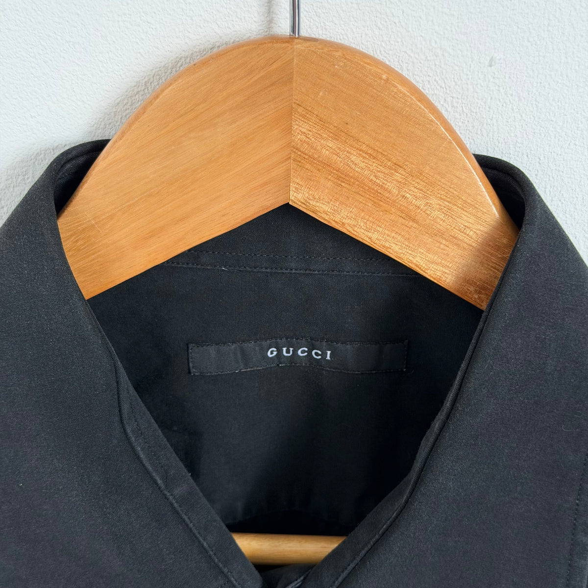 2000s gucci by tom ford button up shirt