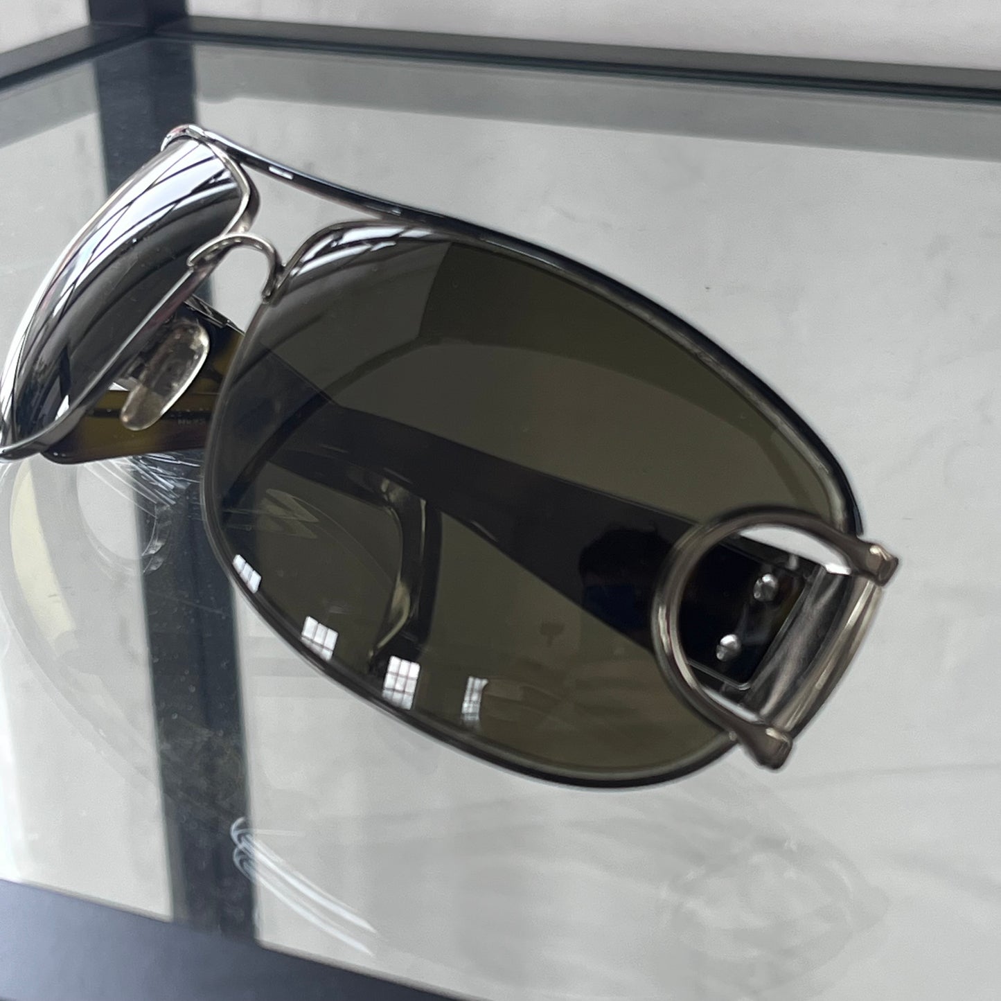 2000s gucci by tom ford silver horsebit sunglasses