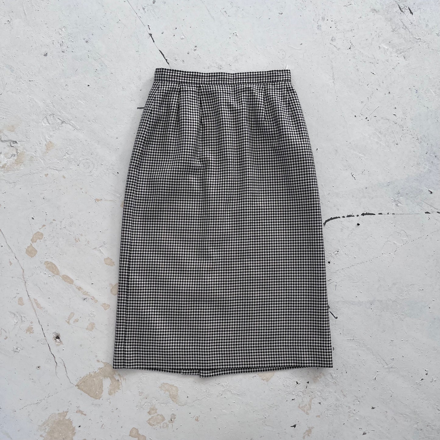 1990s Burberry skirt