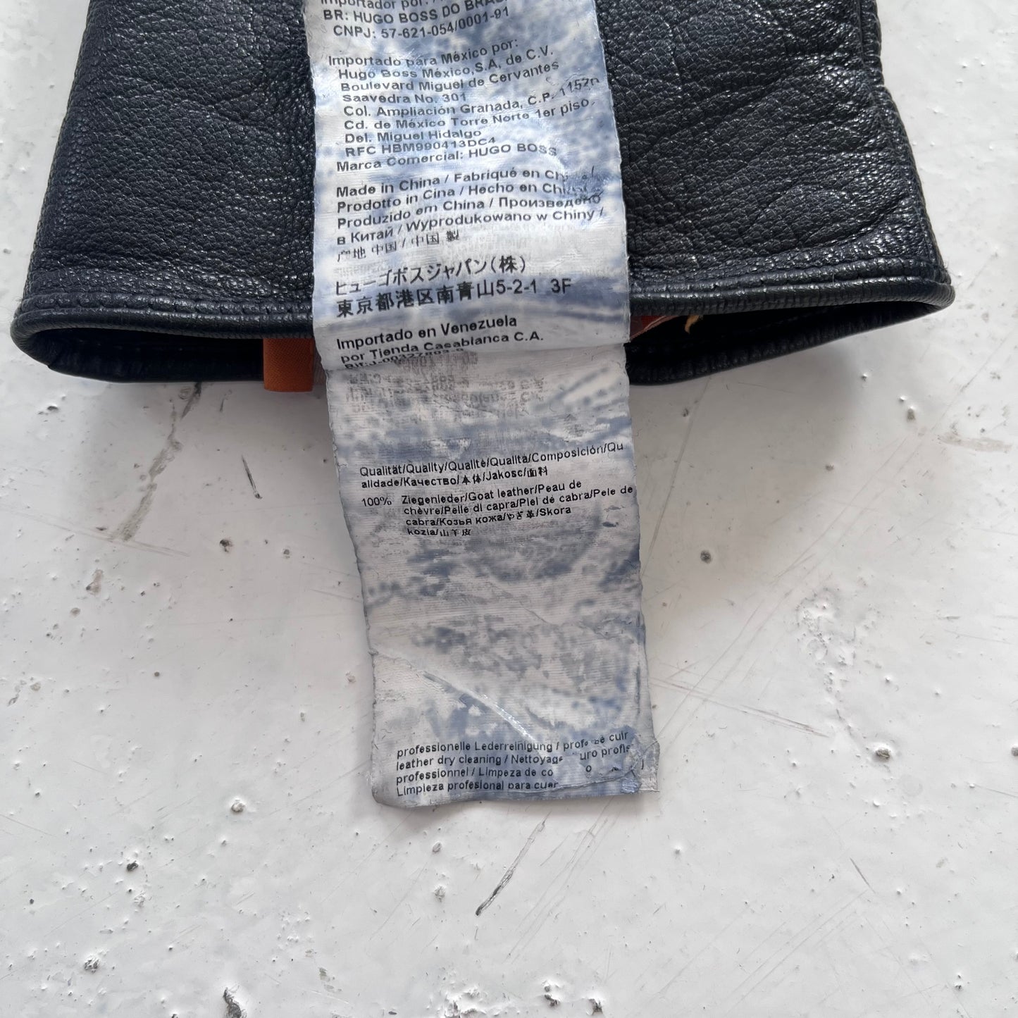 2000s hugo boss orange goat leather gloves