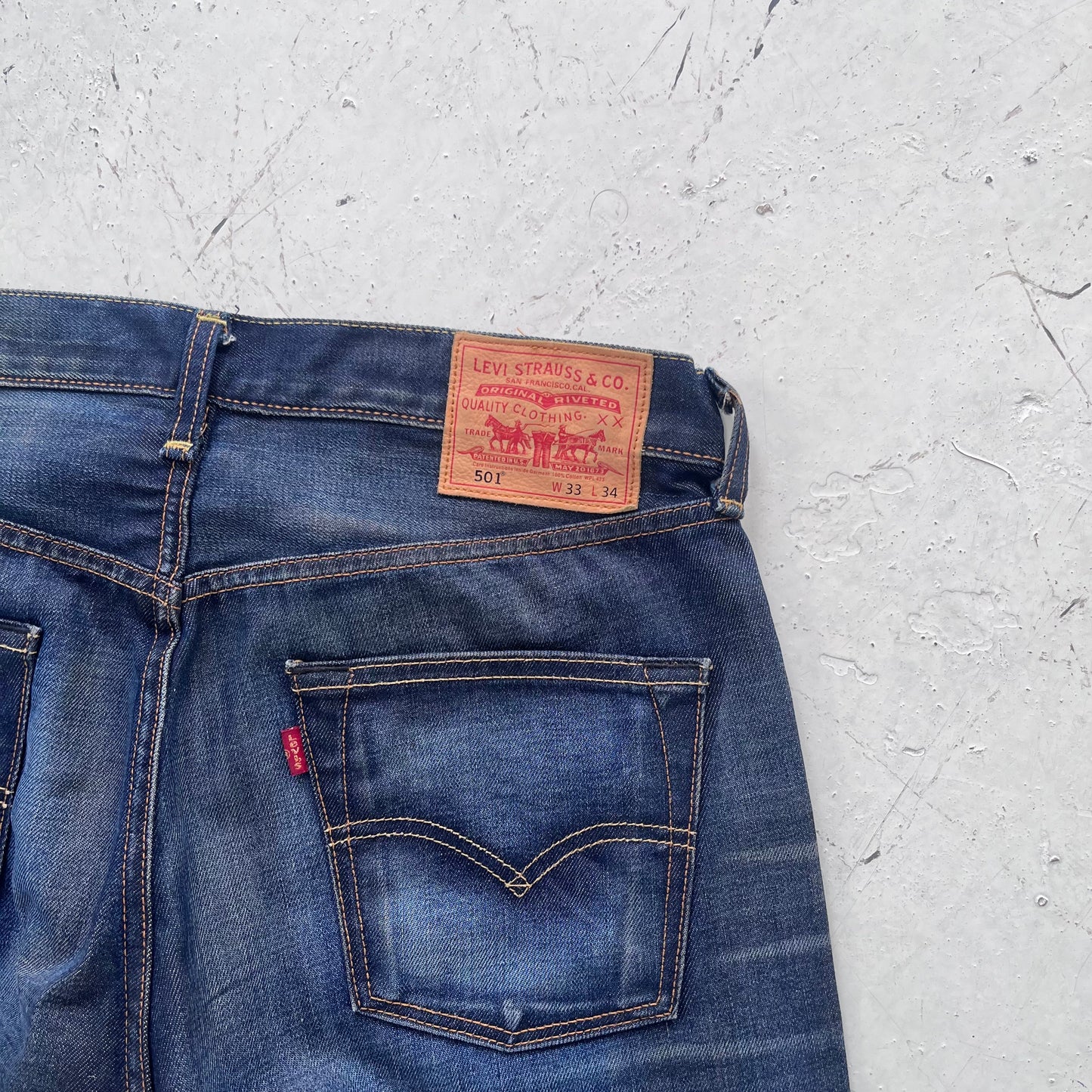 vintage 501 levis faded indigo denim jeans