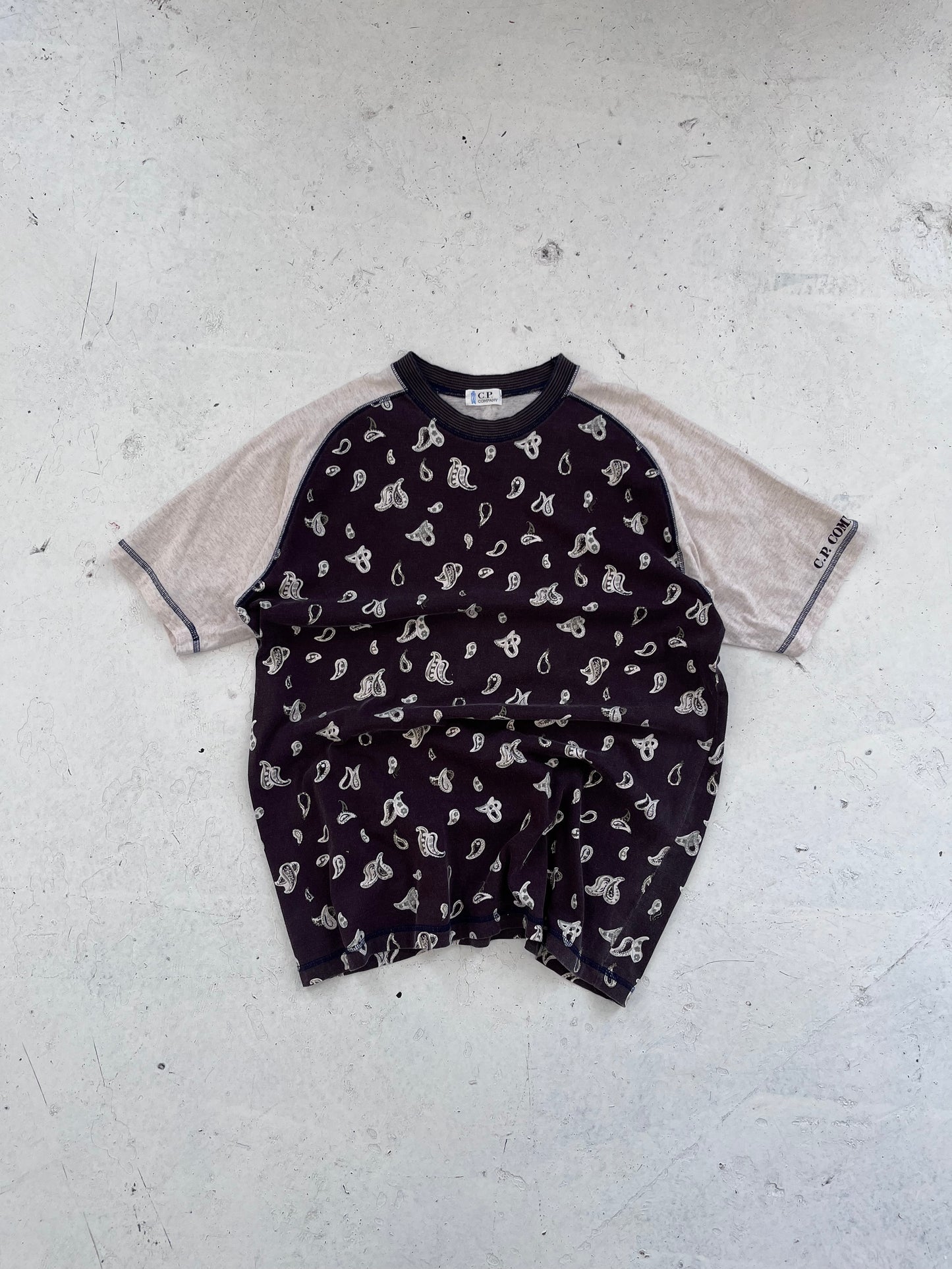 1990s cp company tee