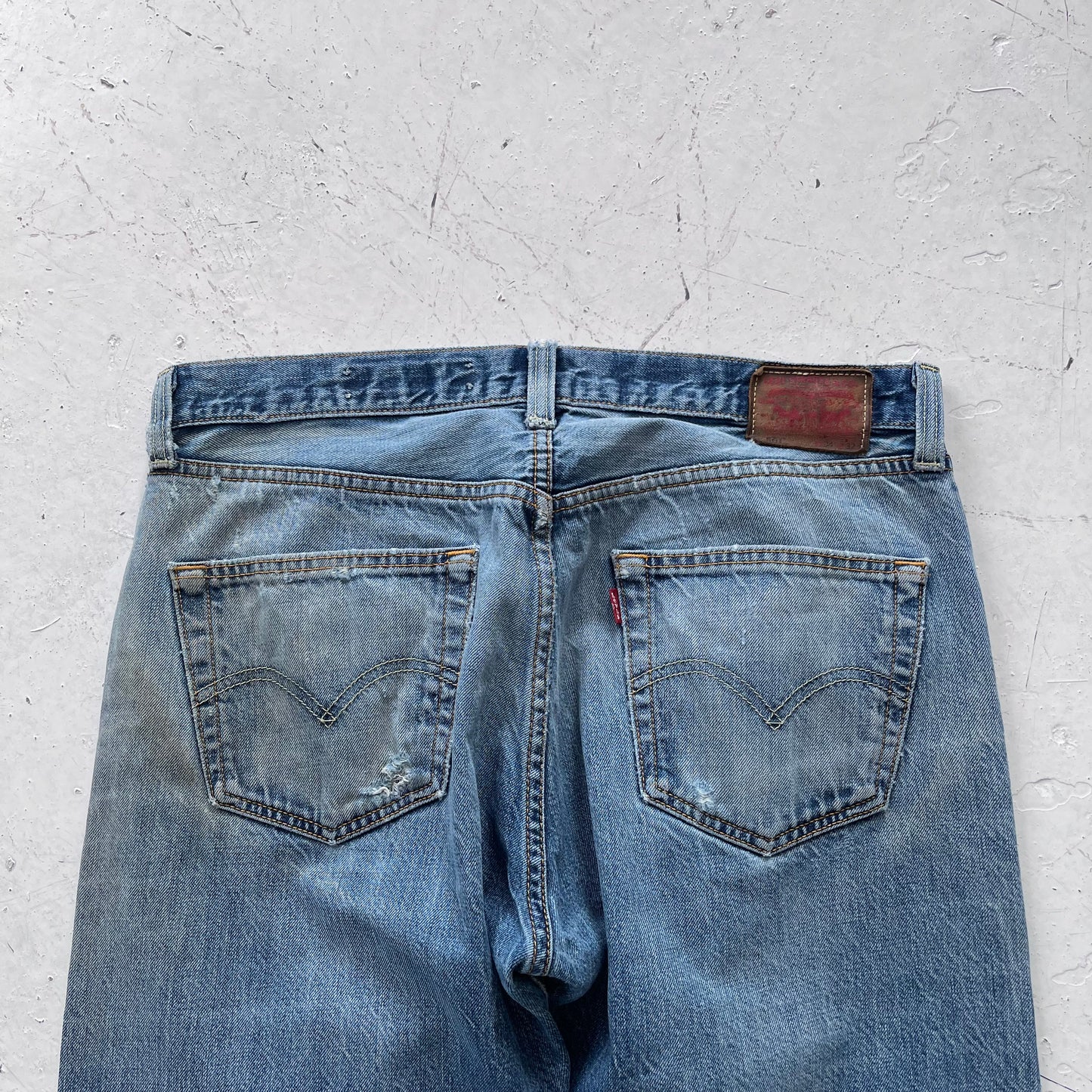 2000s levis 501 limited edition red line selvedge distressed jeans