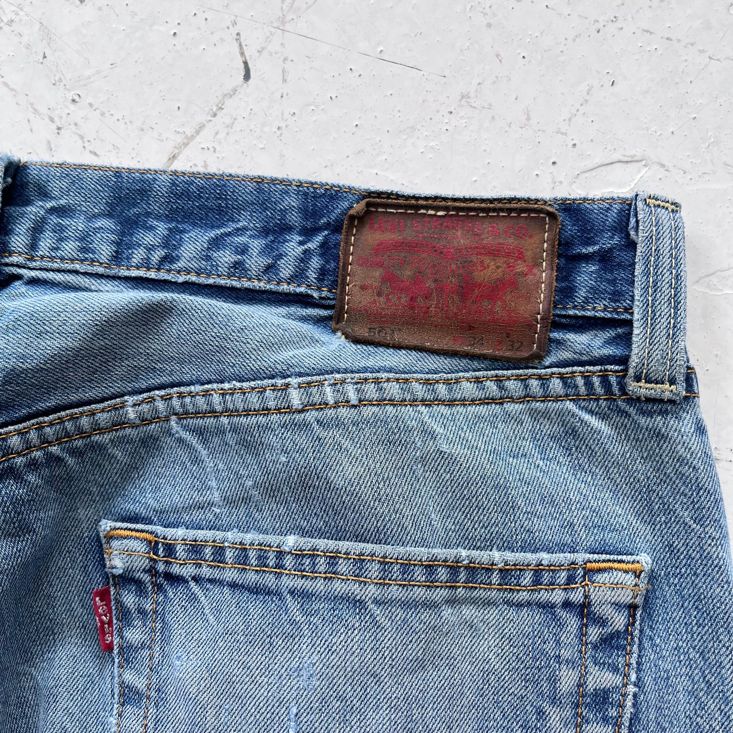 2000s levis 501 limited edition red line selvedge distressed jeans