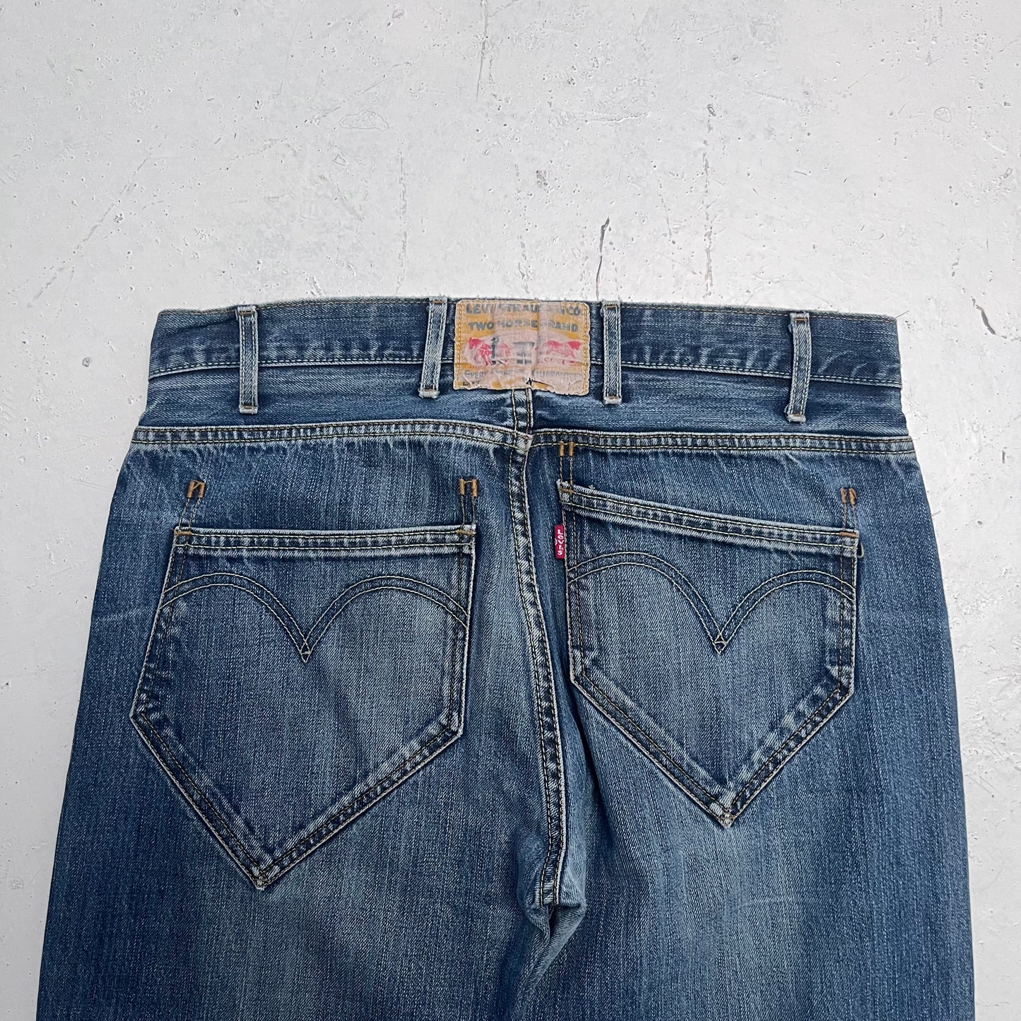 vintage 506 levis faded jeans