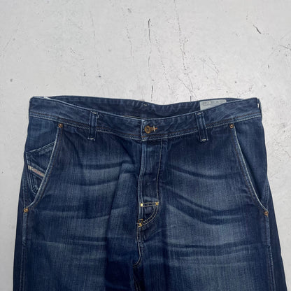 2000s diesel buckleback pheyo jeans