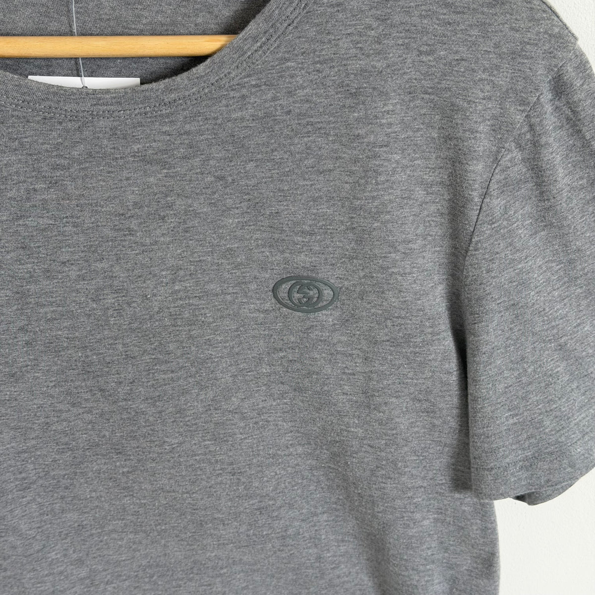 2000s gucci by tom ford emblem tee