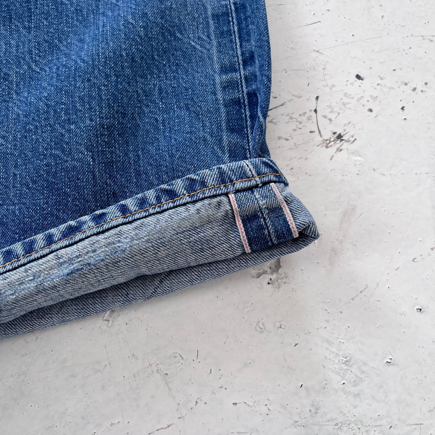 2000s levis 501 limited edition red line selvedge distressed jeans